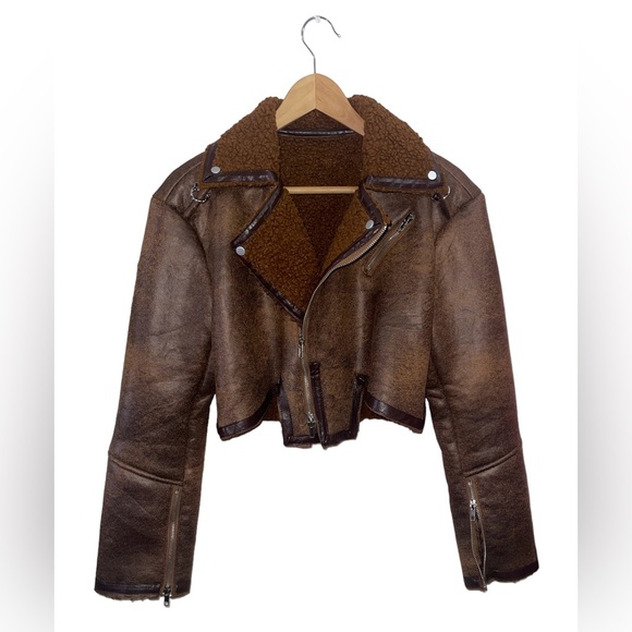 Faux Cropped Leather Lapel Jacket with Sherpa Lined Women’s
